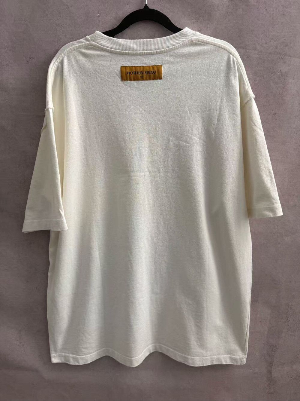 Louis Vuitton Louis Vuitton Rainbow Logo T-Shirt Size XL Size US XL / EU 56 / 4 - 2 Thumbnail