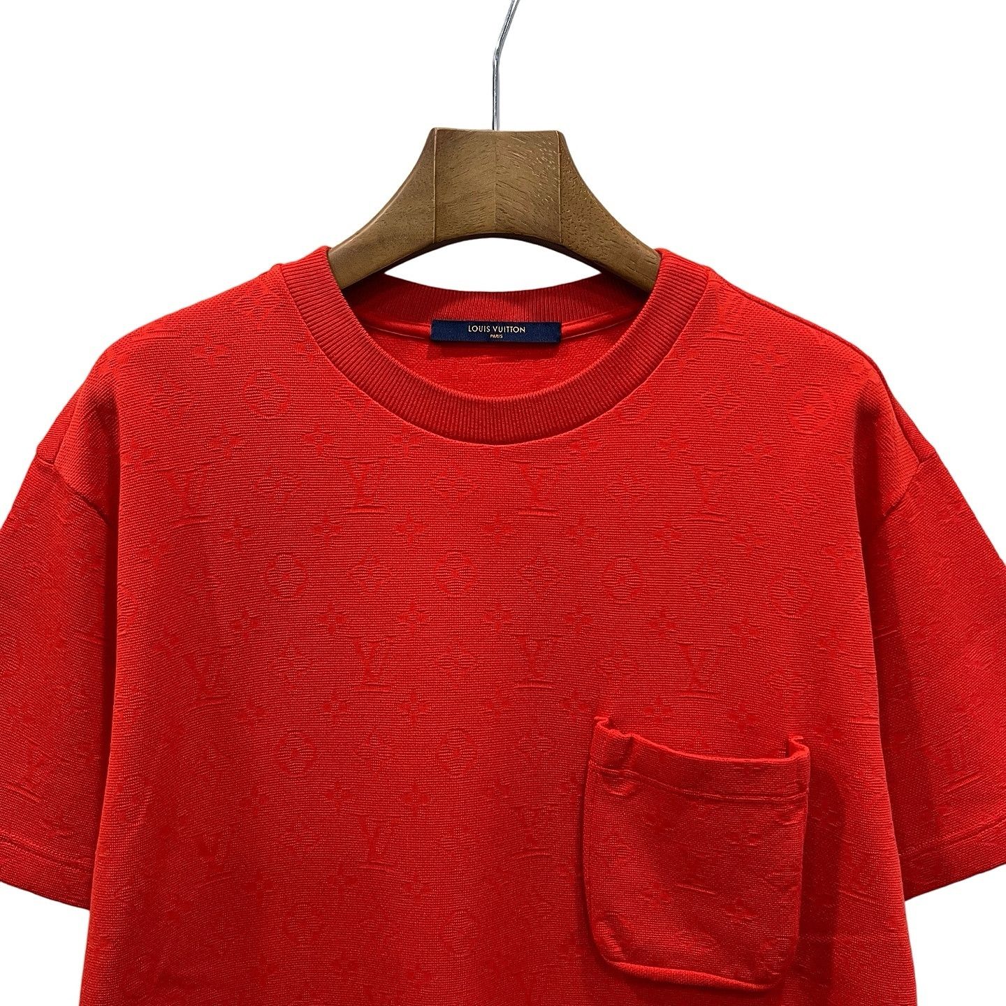 Louis Vuitton Louis Vuitton Monogram Pocket T-Shirt Size S Size US S / EU 44-46 / 1 - 6 Thumbnail