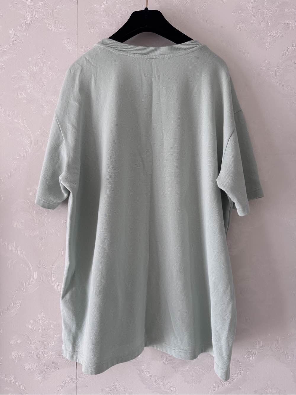 Louis Vuitton Louis Vuitton Monogram Pocket T-Shirt Size L Size US L / EU 52-54 / 3 - 2 Thumbnail