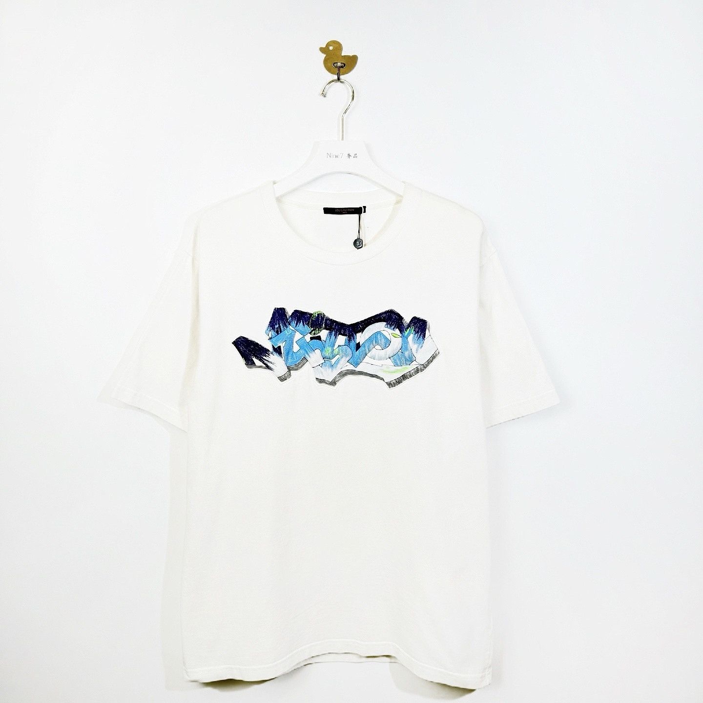 Louis Vuitton Louis Vuitton Graffiti Logo T-Shirt Size XL Size US XL / EU 56 / 4 - 3 Thumbnail