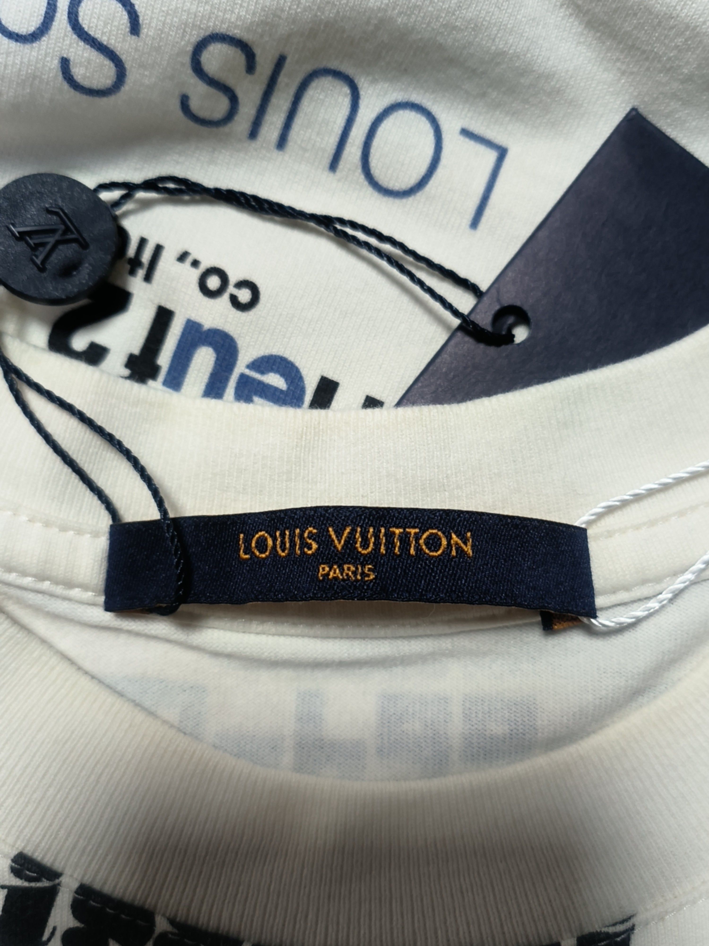 Louis Vuitton Louis Vuitton Multi-Logo Graphic T-Shirt Size S Size US S / EU 44-46 / 1 - 3 Thumbnail