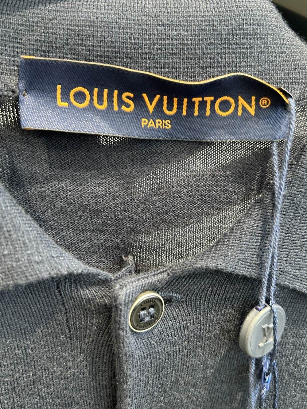 Louis Vuitton Louis Vuitton Knit Polo Shirt Size L Size US L / EU 52-54 / 3 - 3 Thumbnail