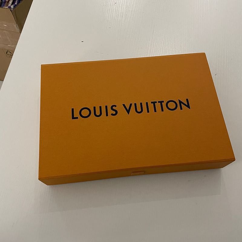 Louis Vuitton Louis Vuitton Monogram Pocket T-Shirt Size M Size US M / EU 48-50 / 2 - 8 Thumbnail