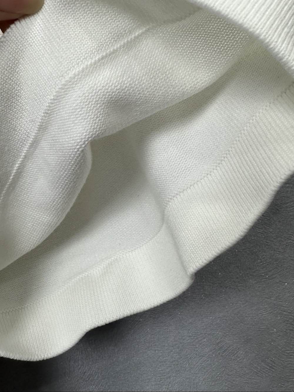 Louis Vuitton Louis Vuitton Logo Short Sleeve T-Shirt Size M Size US M / EU 48-50 / 2 - 5 Thumbnail