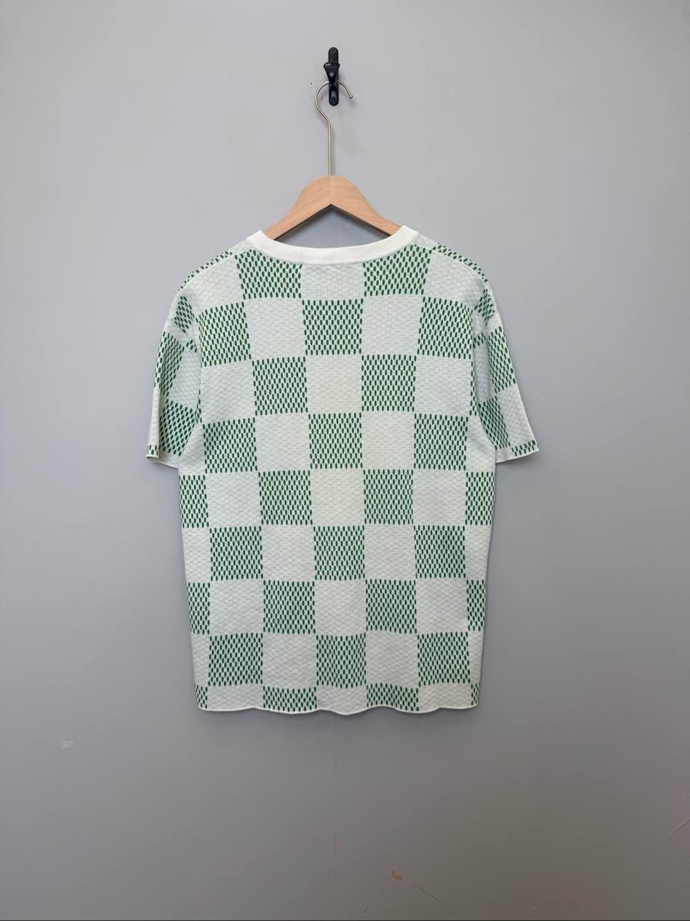 Louis Vuitton Louis Vuitton Green Checkerboard T-Shirt Size S Size US S / EU 44-46 / 1 - 2 Thumbnail