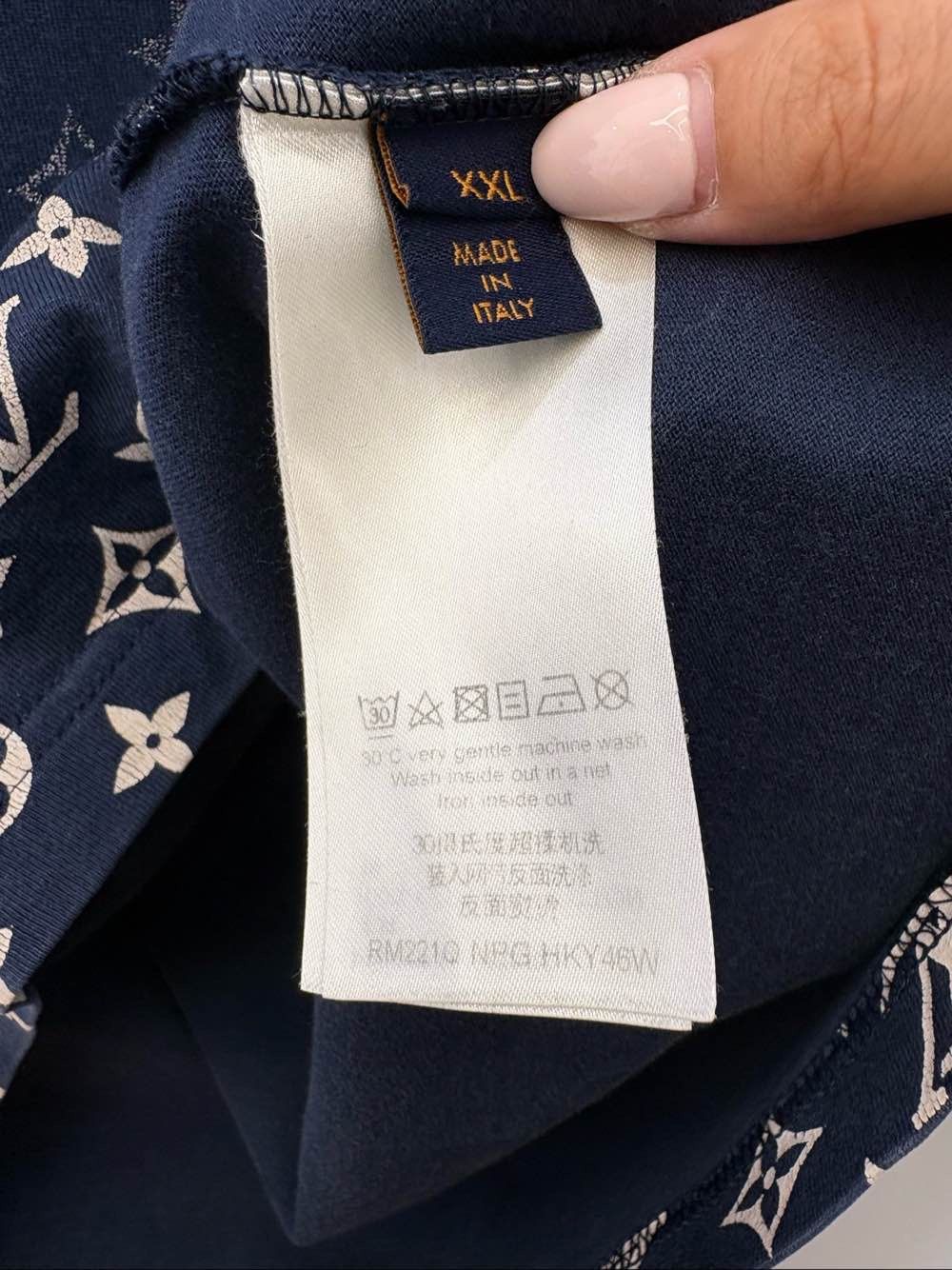 Louis Vuitton Louis Vuitton Monogram Gradient T-Shirt Size XXL Size US XXL / EU 58 / 5 - 4 Thumbnail