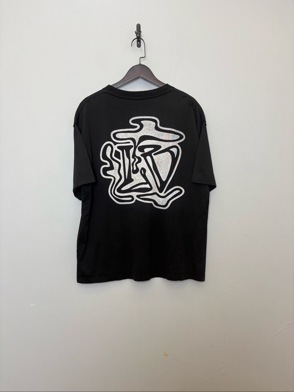 Louis Vuitton Louis Vuitton Smoke Graphic T-Shirt Black XL Size US XL / EU 56 / 4 - 2 Thumbnail
