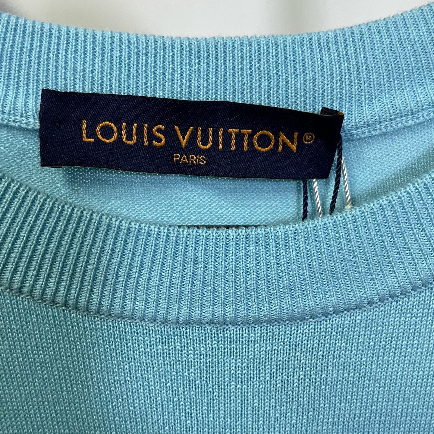 Louis Vuitton Louis Vuitton Graphic Print T-Shirt Size M Size US M / EU 48-50 / 2 - 3 Thumbnail