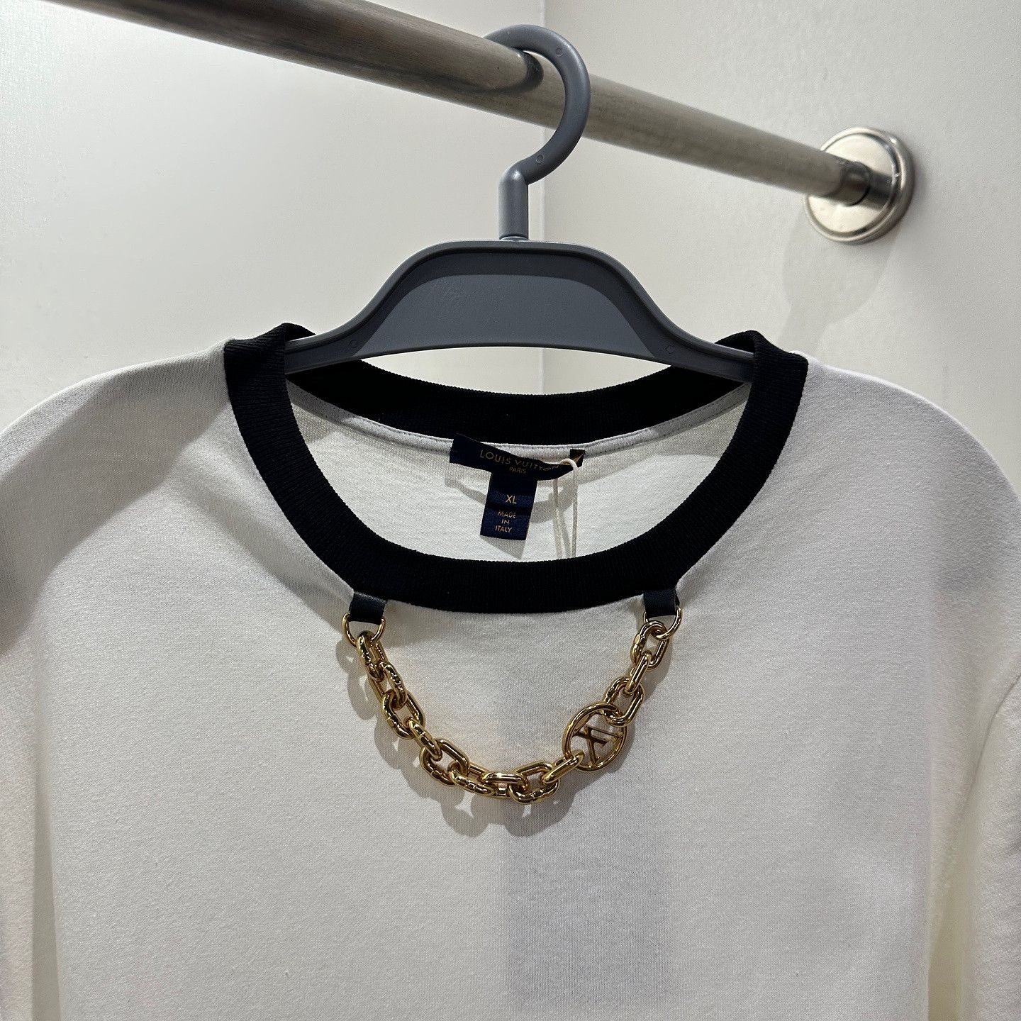 Louis Vuitton Louis Vuitton Chain Detail Short Sleeve T-Shirt Size XL Size XL / US 12-14 / IT 48-50 - 6 Thumbnail
