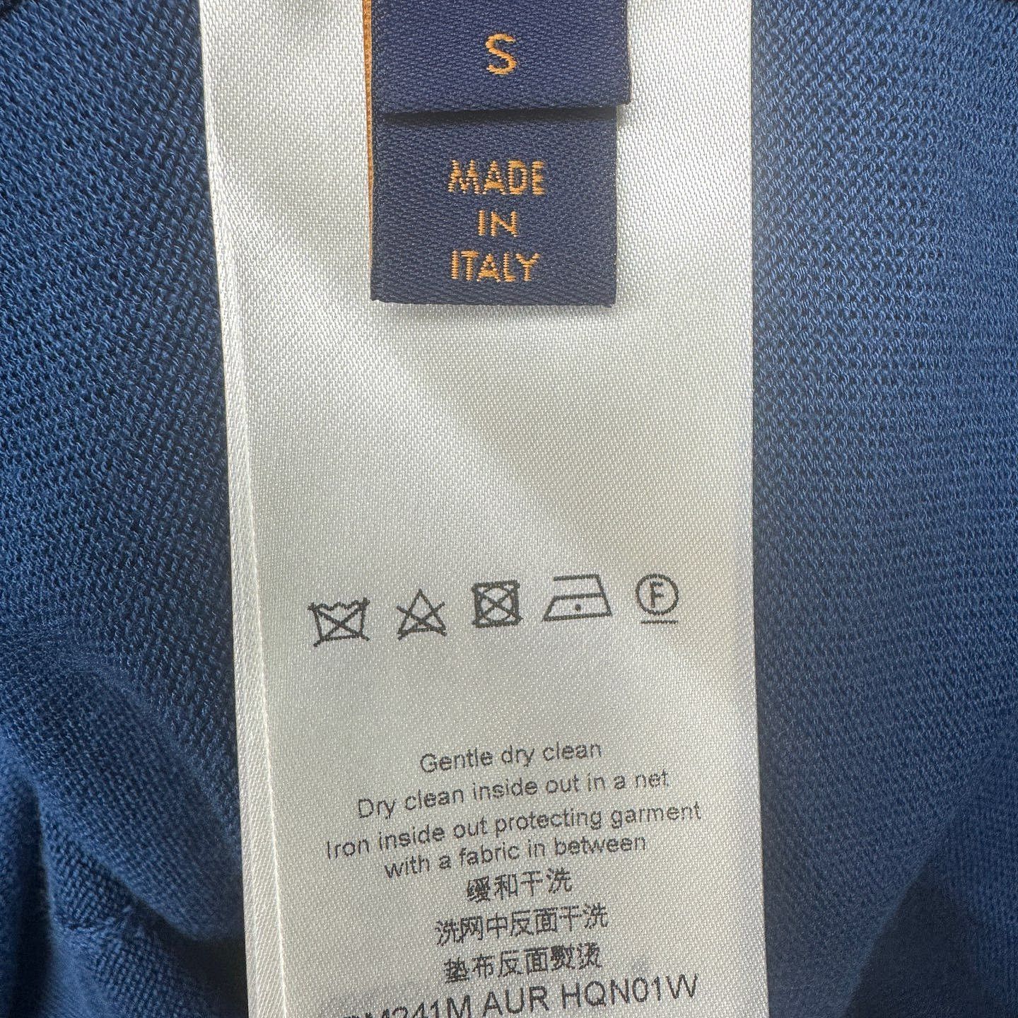 Louis Vuitton Louis Vuitton Logo Knit T-Shirt Size S Size US S / EU 44-46 / 1 - 4 Thumbnail