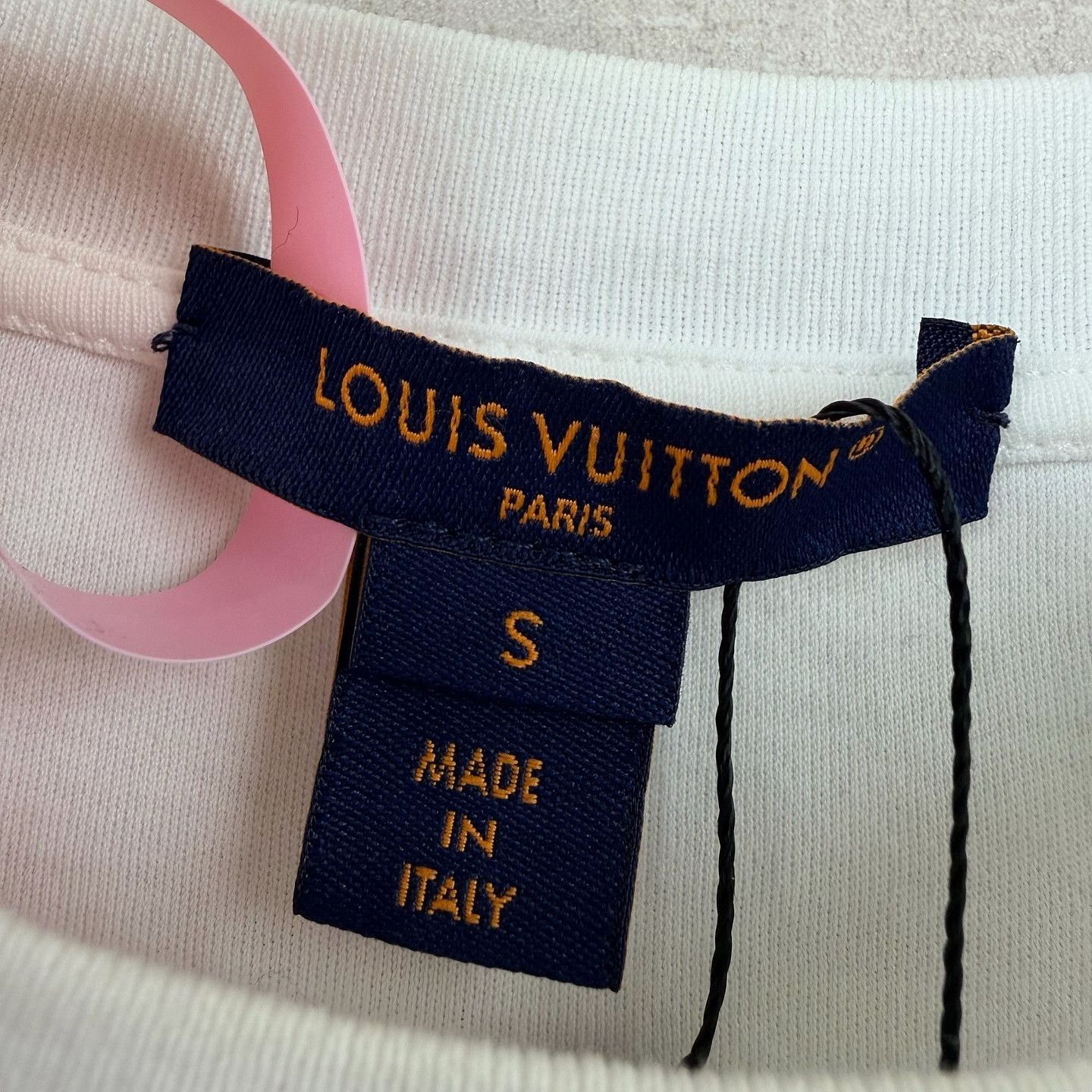Louis Vuitton Louis Vuitton Logo Print T-Shirt Size S Size S / US 4 / IT 40 - 5 Thumbnail