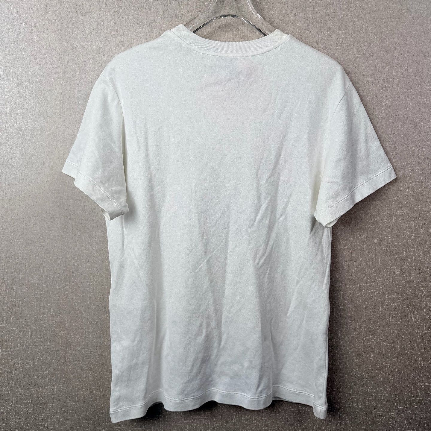 Louis Vuitton Louis Vuitton Logo Print T-Shirt Size S Size S / US 4 / IT 40 - 2 Thumbnail