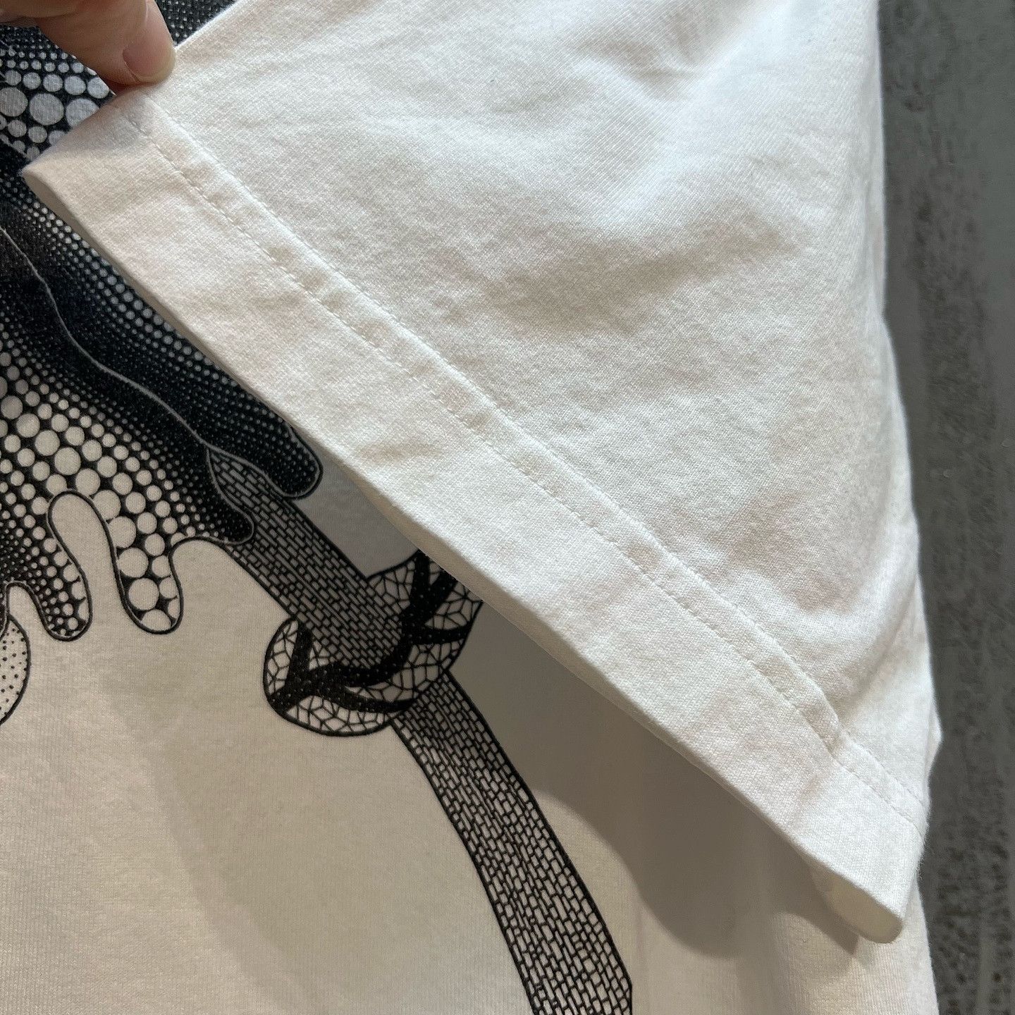 Louis Vuitton Louis Vuitton x Yayoi Kusama Printed T-Shirt Size XXL Size US XXL / EU 58 / 5 - 9 Thumbnail