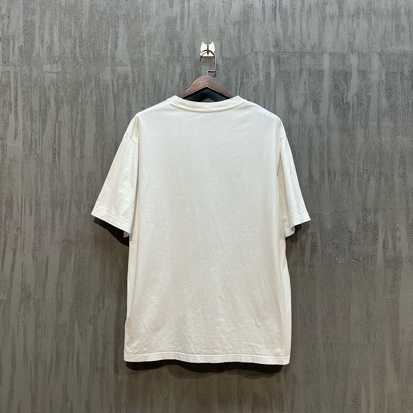 Louis Vuitton Louis Vuitton x Yayoi Kusama Printed T-Shirt Size XXL Size US XXL / EU 58 / 5 - 2 Thumbnail