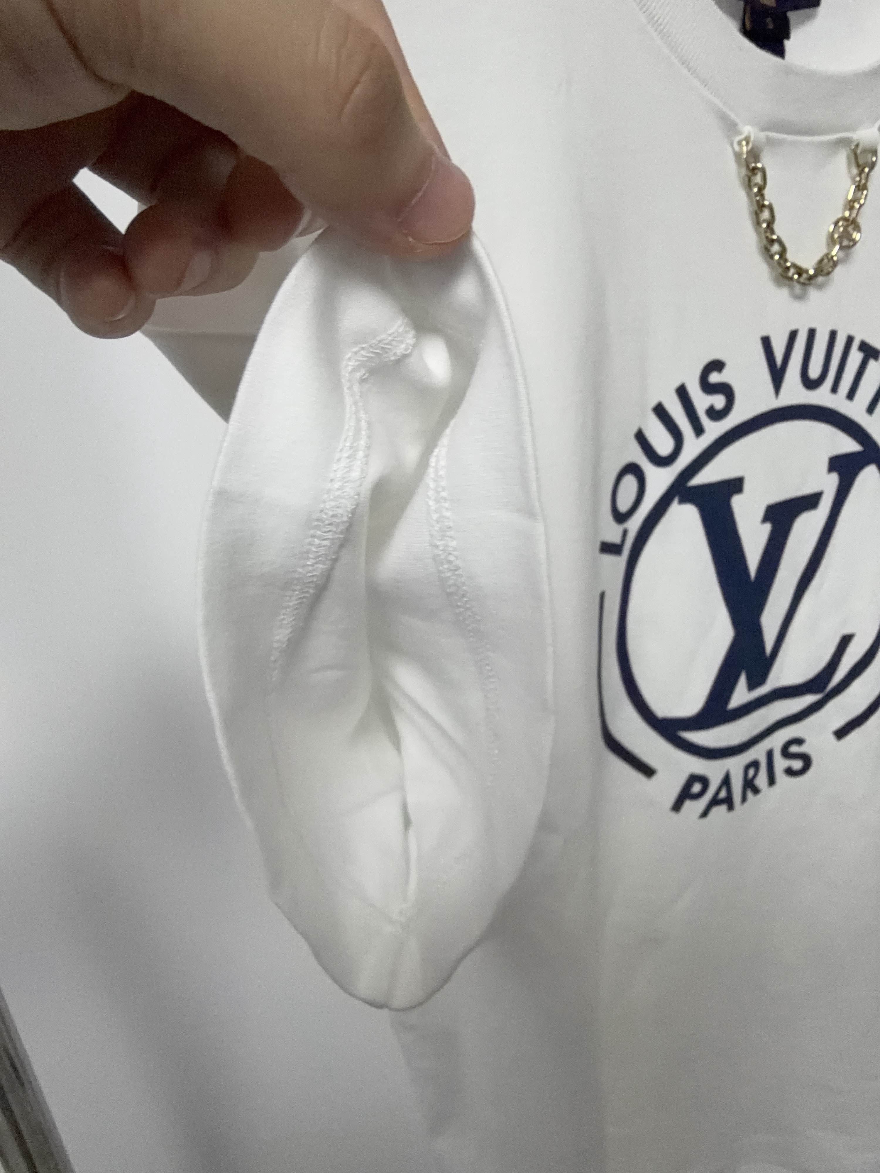 Louis Vuitton Louis Vuitton Logo Chain T-Shirt Size S Size S / US 4 / IT 40 - 5 Thumbnail