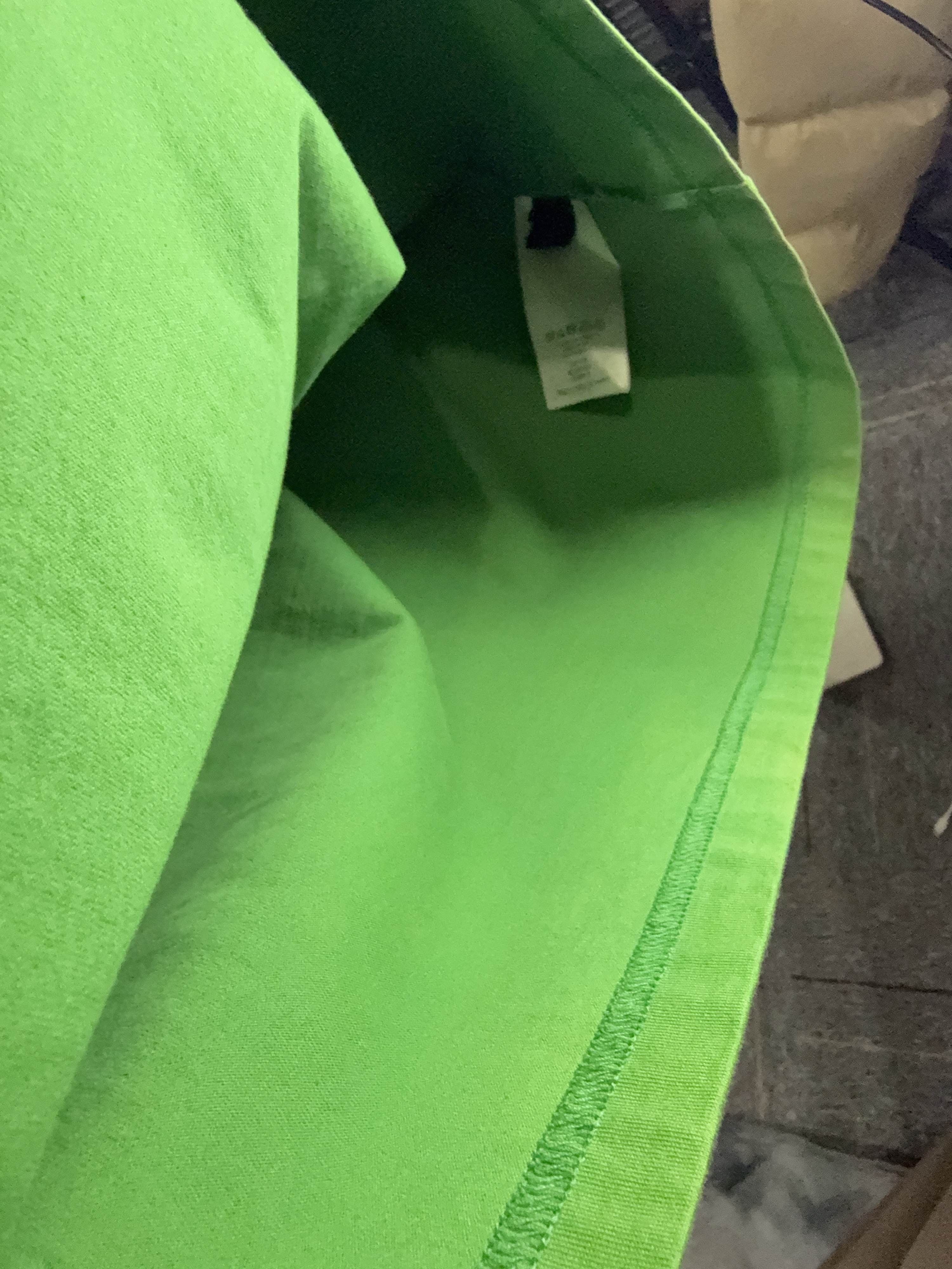 Louis Vuitton Louis Vuitton Logo Embroidered T-Shirt Green Size L Size US L / EU 52-54 / 3 - 7 Thumbnail