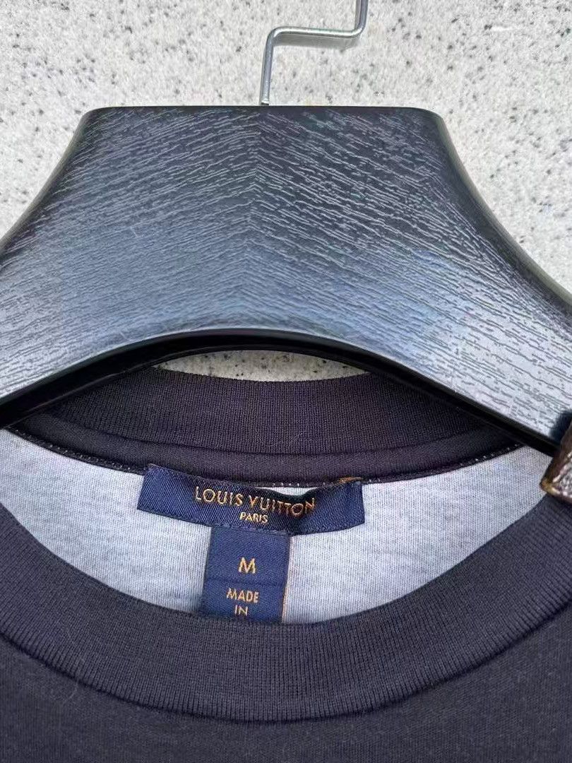 Louis Vuitton Louis Vuitton VHS Print T-Shirt Size M Size M / US 6-8 / IT 42-44 - 6 Thumbnail