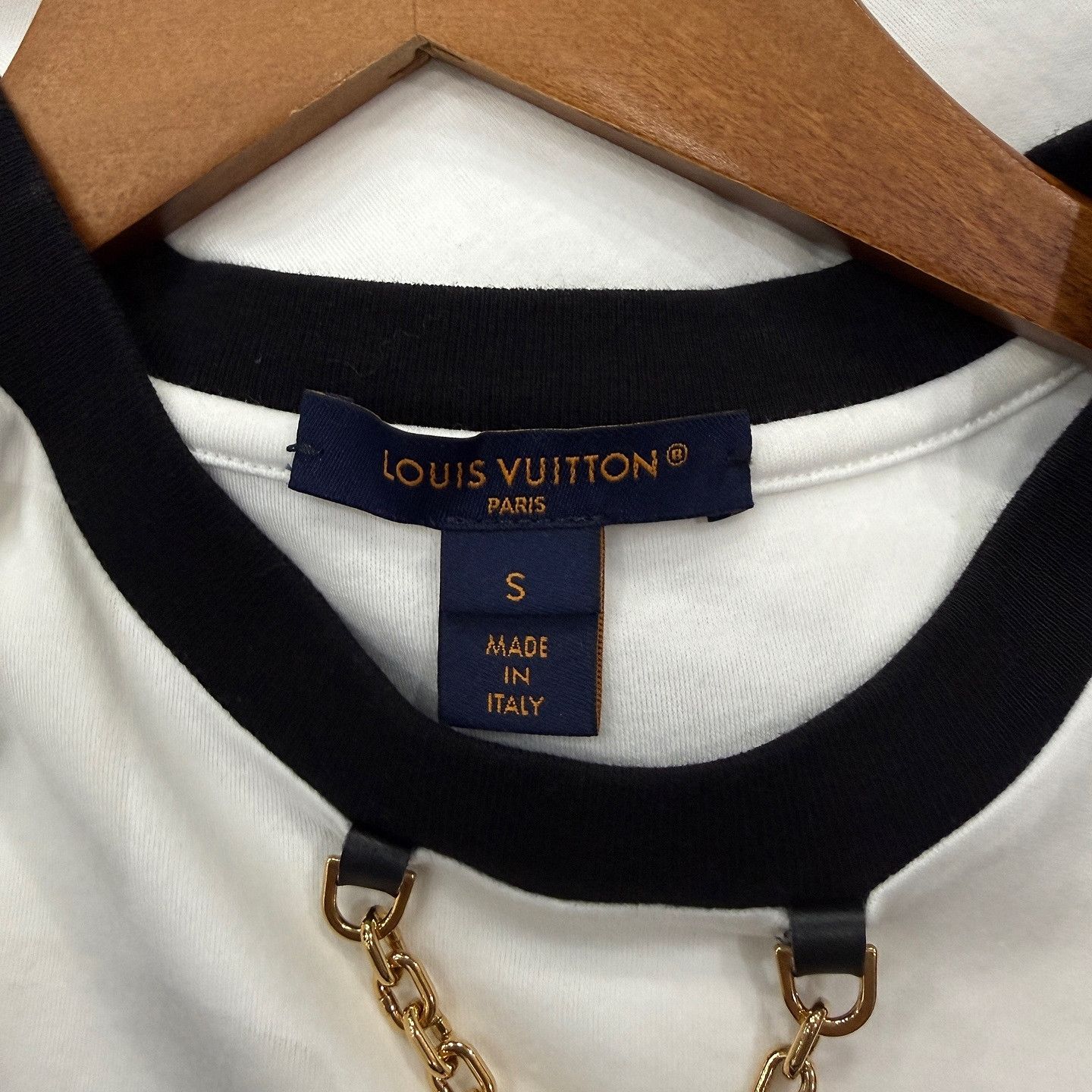 Louis Vuitton Louis Vuitton Logo Print T-Shirt Size S Size S / US 4 / IT 40 - 3 Thumbnail