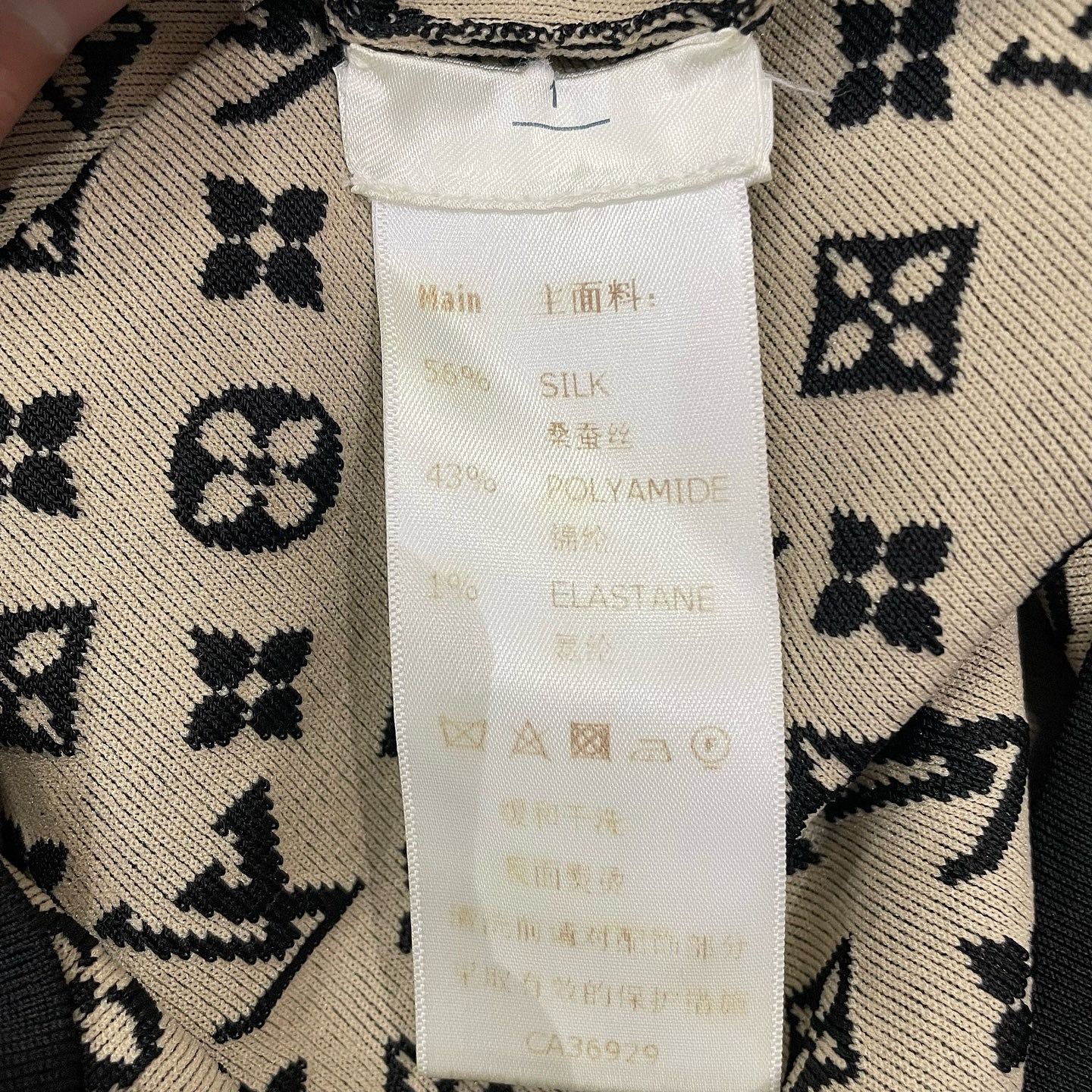 Louis Vuitton Louis Vuitton Monogram Knit Short Sleeve Top Size XS Size XS / US 0-2 / IT 36-38 - 4 Thumbnail