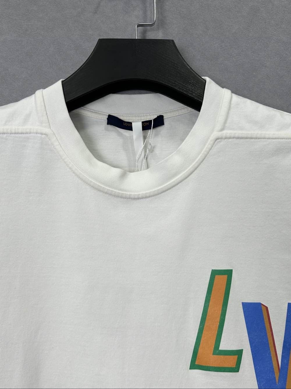 Louis Vuitton Louis Vuitton x NBA Logo T-Shirt Size S Size US S / EU 44-46 / 1 - 6 Thumbnail