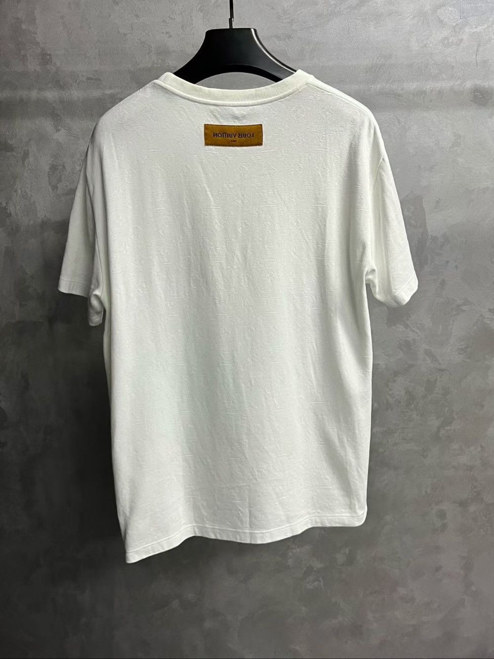 Louis Vuitton Louis Vuitton Animal Patch T-Shirt Size L Size US L / EU 52-54 / 3 - 2 Thumbnail
