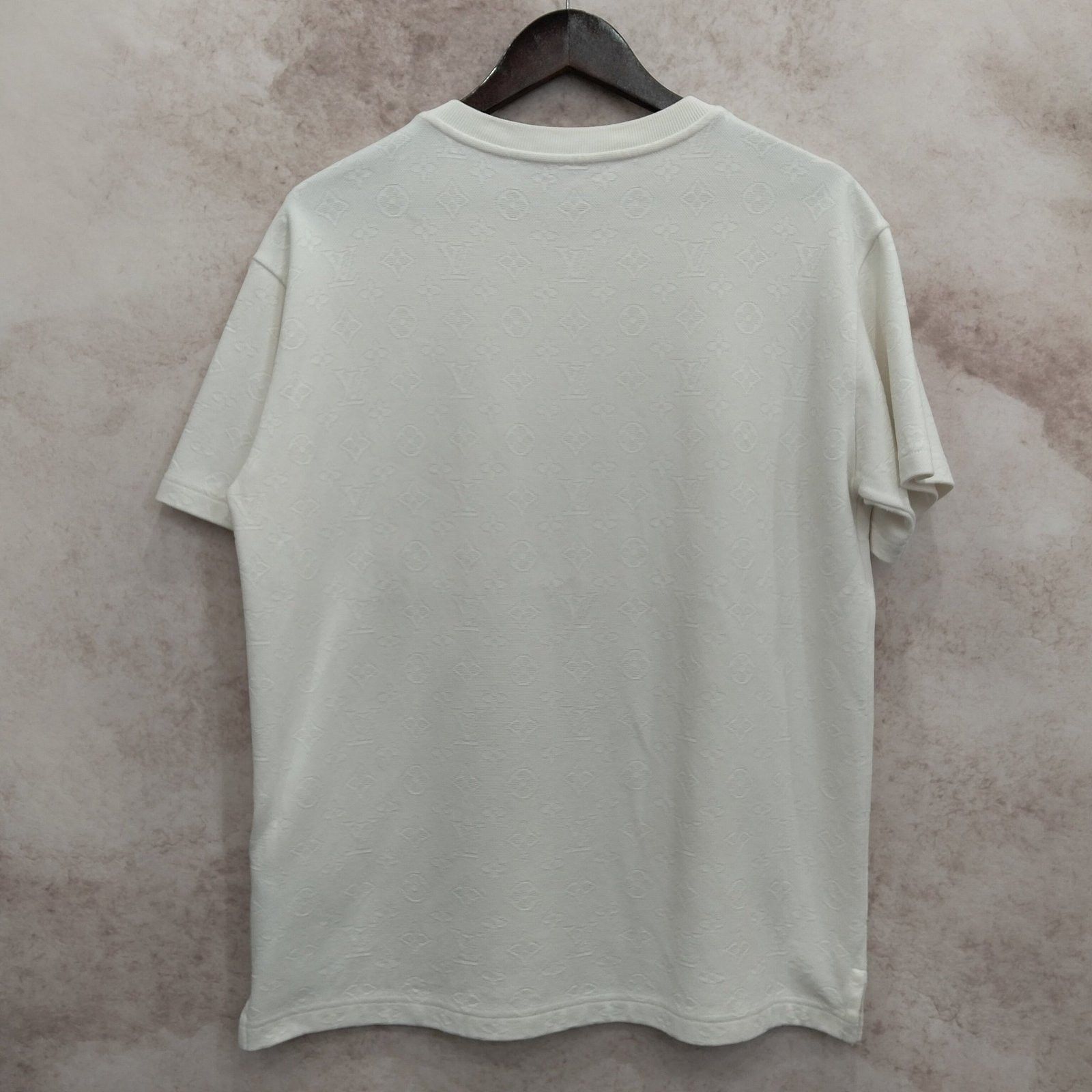 Louis Vuitton Louis Vuitton Monogram Pocket T-Shirt White Size S Size US S / EU 44-46 / 1 - 2 Thumbnail