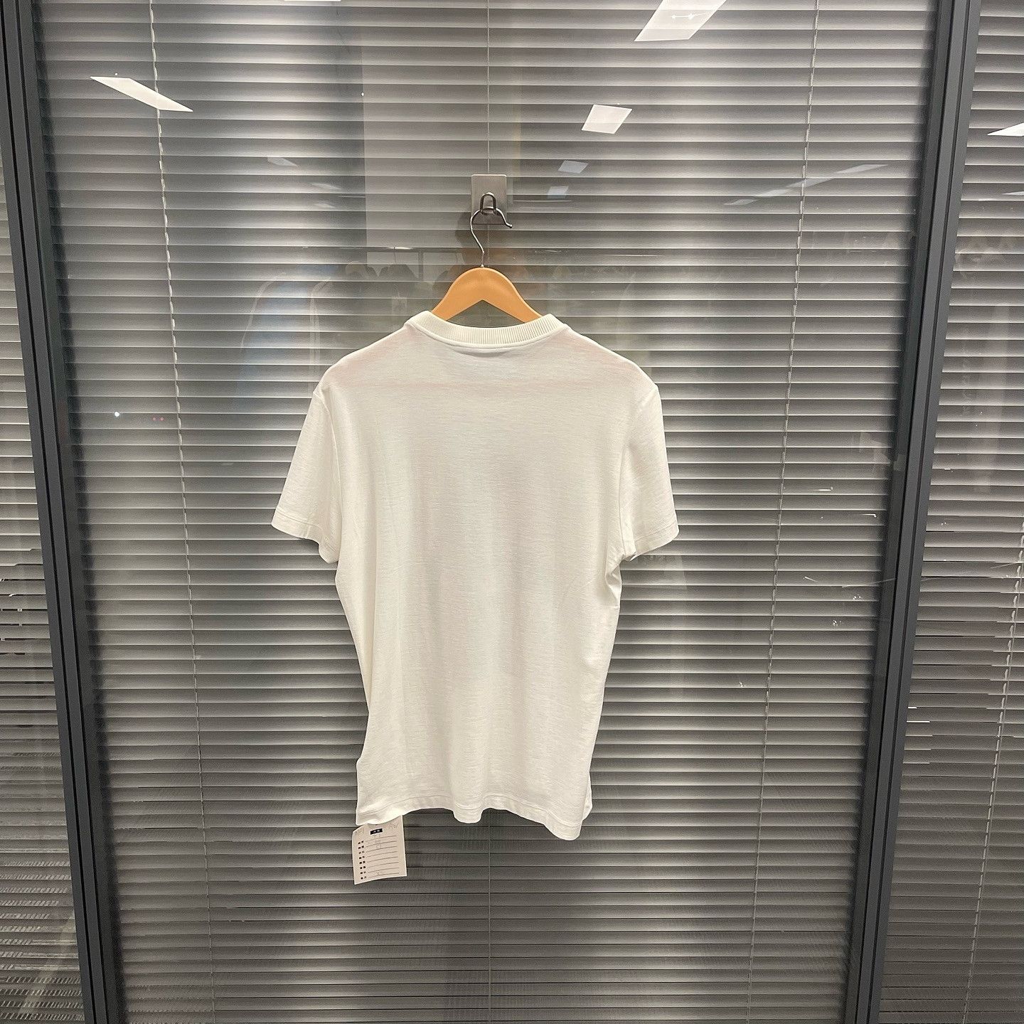 Louis Vuitton Louis Vuitton Astronaut Graphic T-Shirt White Size XS Size US XS / EU 42 / 0 - 2 Thumbnail