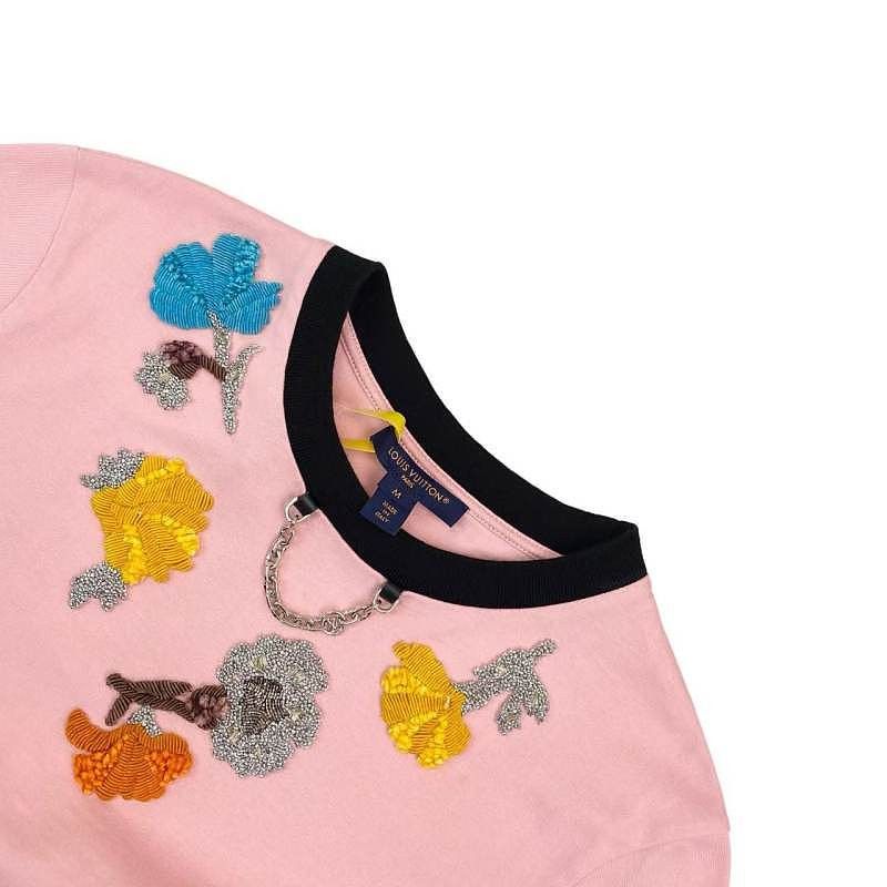 Louis Vuitton Louis Vuitton Floral Embroidery Short Sleeve T-Shirt Size M Size M / US 6-8 / IT 42-44 - 3 Thumbnail
