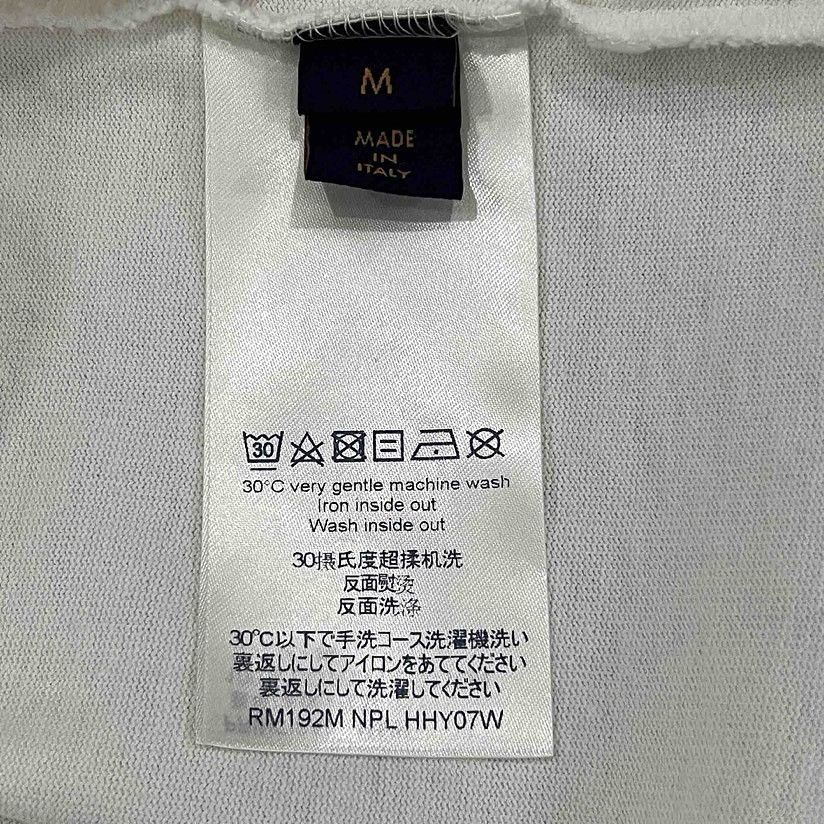 Louis Vuitton Louis Vuitton Graphic T-Shirt Size M Size US M / EU 48-50 / 2 - 4 Thumbnail