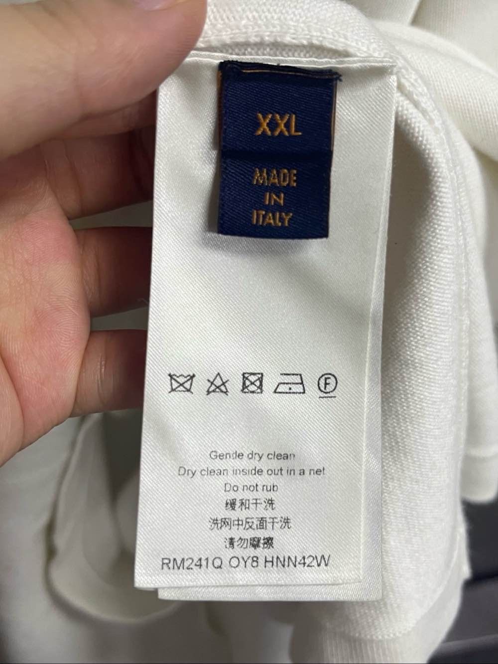 Louis Vuitton Louis Vuitton Logo Short Sleeve T-Shirt Size XXL Size US XXL / EU 58 / 5 - 4 Thumbnail