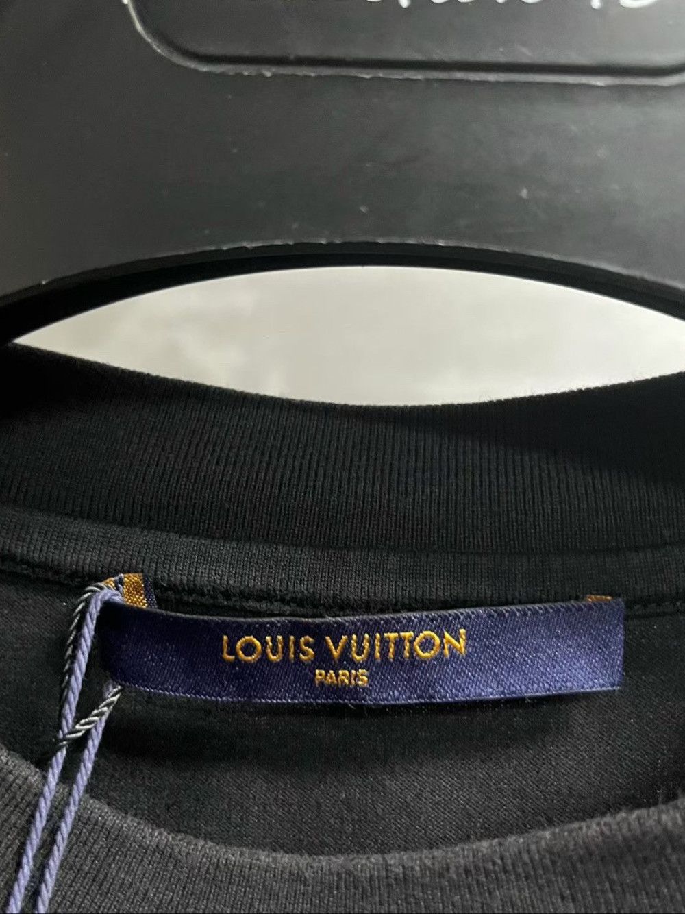 Louis Vuitton Louis Vuitton Holy Mountain Graphic T-Shirt Size M Size US M / EU 48-50 / 2 - 3 Thumbnail