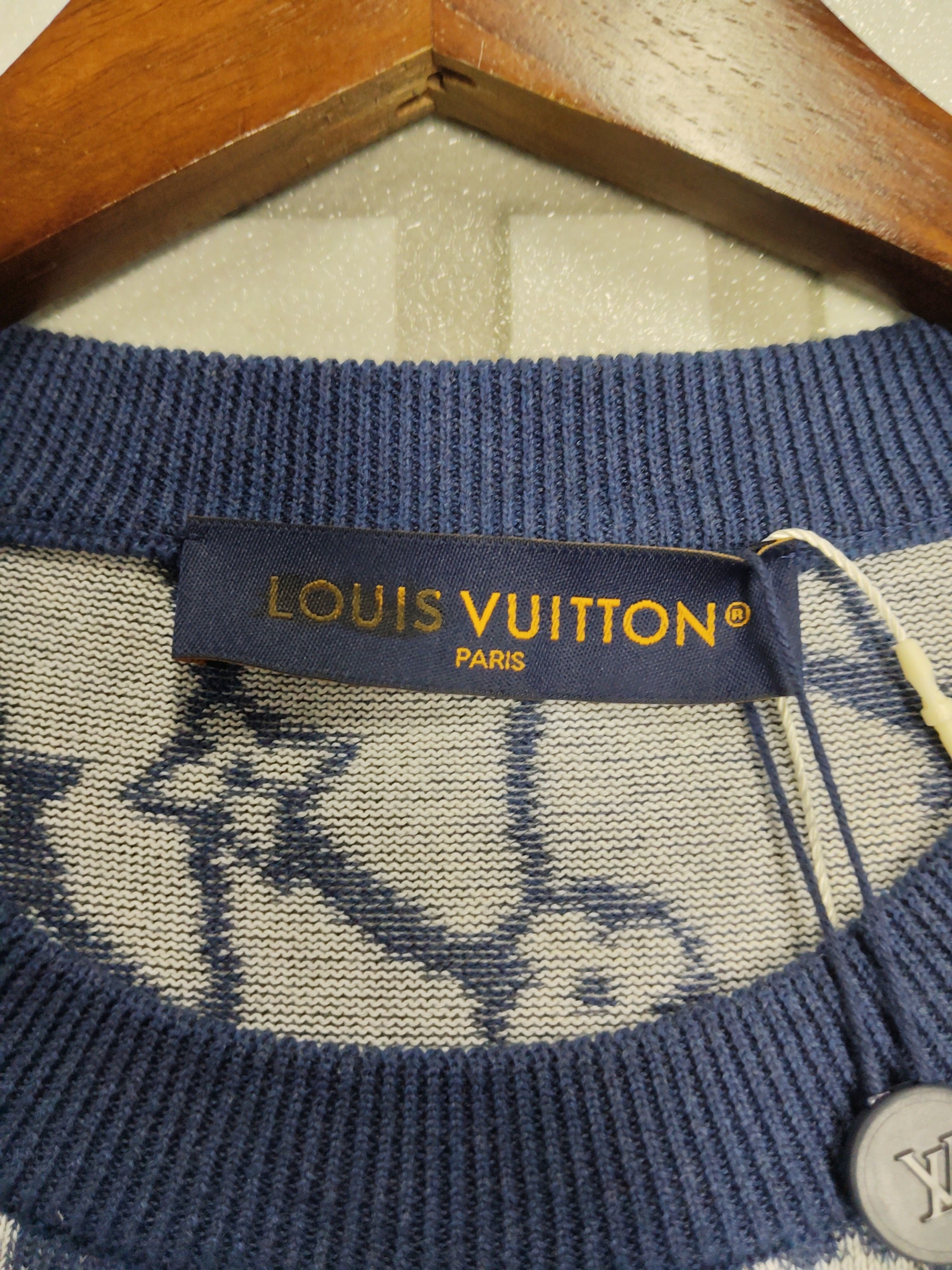 Louis Vuitton Louis Vuitton Monogram Net T-Shirt Size XL Size US XL / EU 56 / 4 - 3 Thumbnail