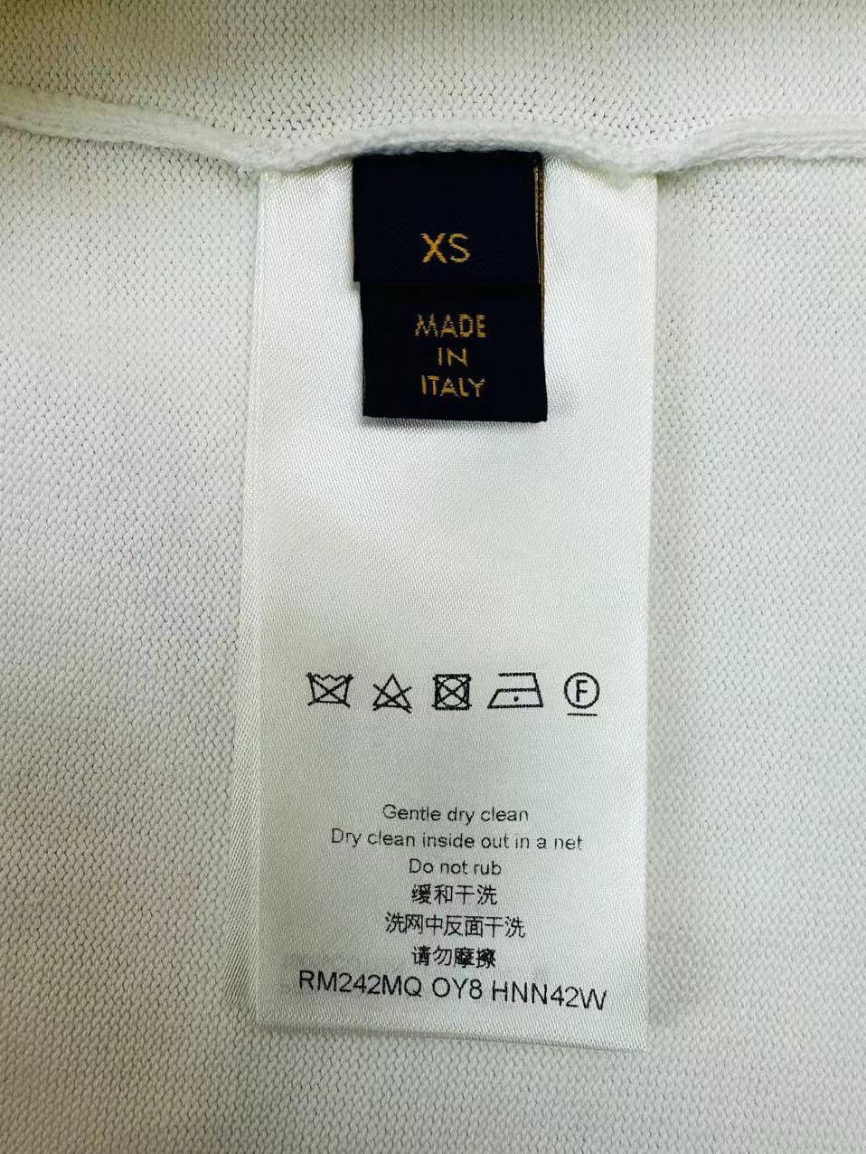Louis Vuitton Louis Vuitton Logo Knit T-Shirt Size XS Size US XS / EU 42 / 0 - 4 Thumbnail