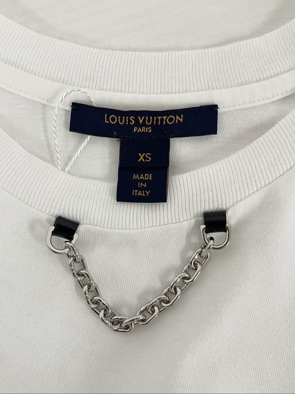 Louis Vuitton Louis Vuitton Chain Detail Logo T-Shirt Size XS Size XS / US 0-2 / IT 36-38 - 3 Thumbnail