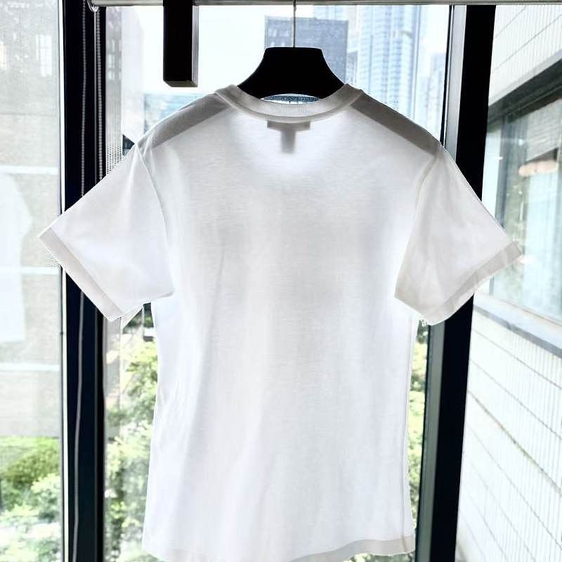 Louis Vuitton Louis Vuitton Chain Logo T-Shirt Size S Size S / US 4 / IT 40 - 2 Thumbnail