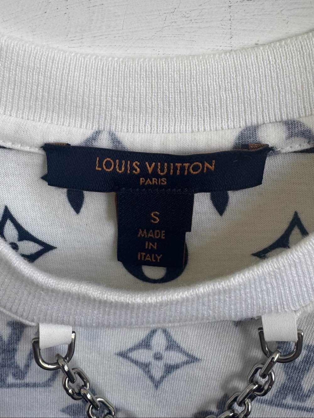 Louis Vuitton Louis Vuitton Monogram Chain T-Shirt Size S Size US S / EU 44-46 / 1 - 3 Thumbnail
