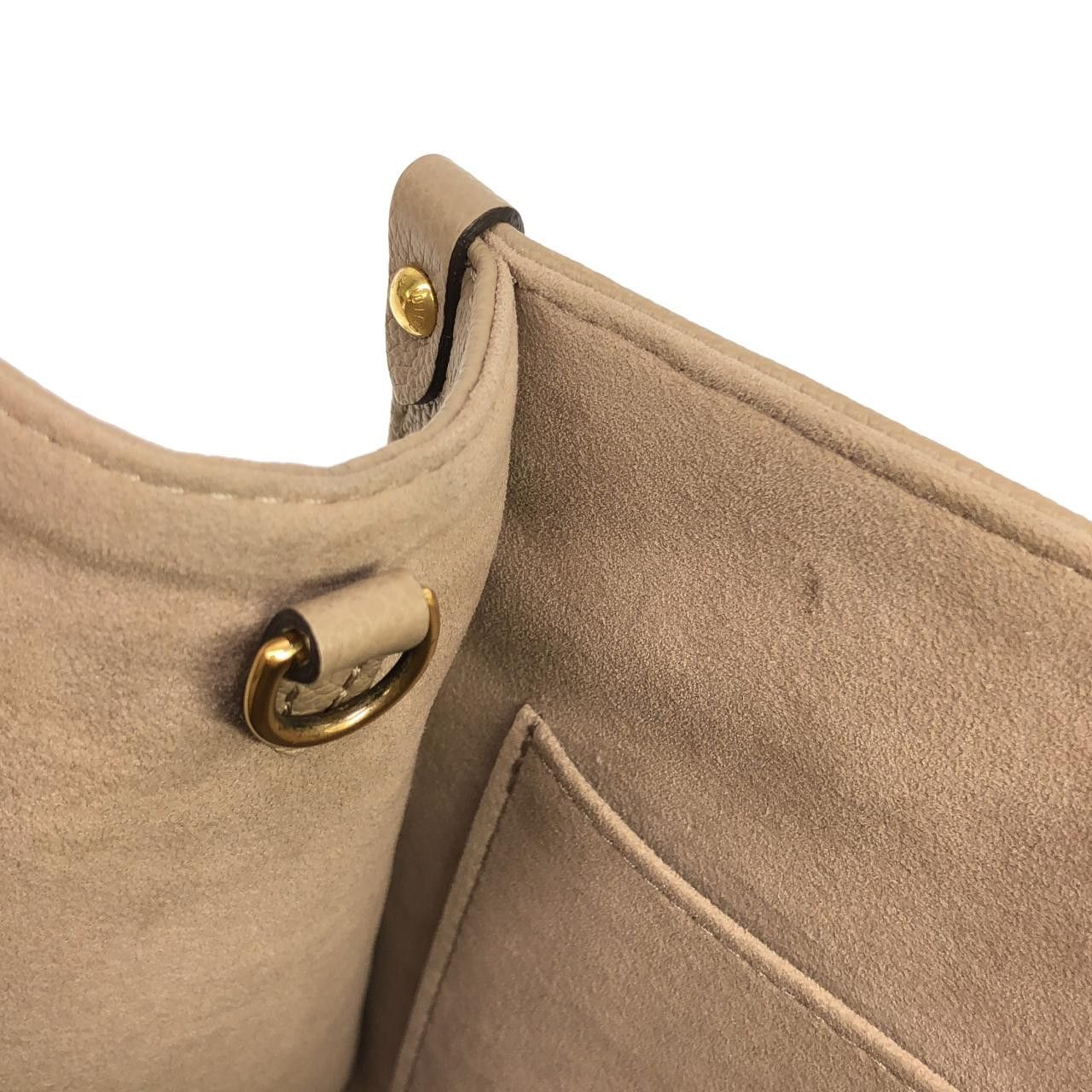 Louis Vuitton Louis Vuitton Louis Vuitton OnTheGo Monogram Empreinte Bag Leather Tote Bag M45779 DUTY FREE for USA Size ONE SIZE - 9 Thumbnail