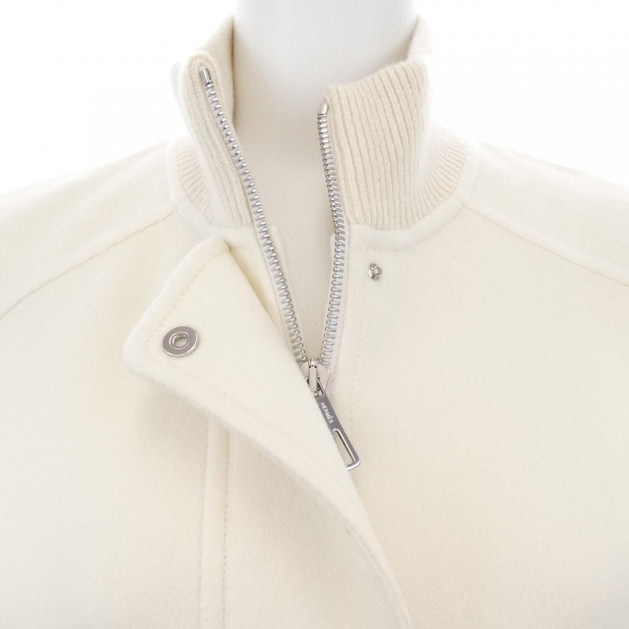 Hermes Hermes Hermes Cashmere Vest Textile Tops DUTY FREE for USA Size ONE SIZE - 5 Thumbnail