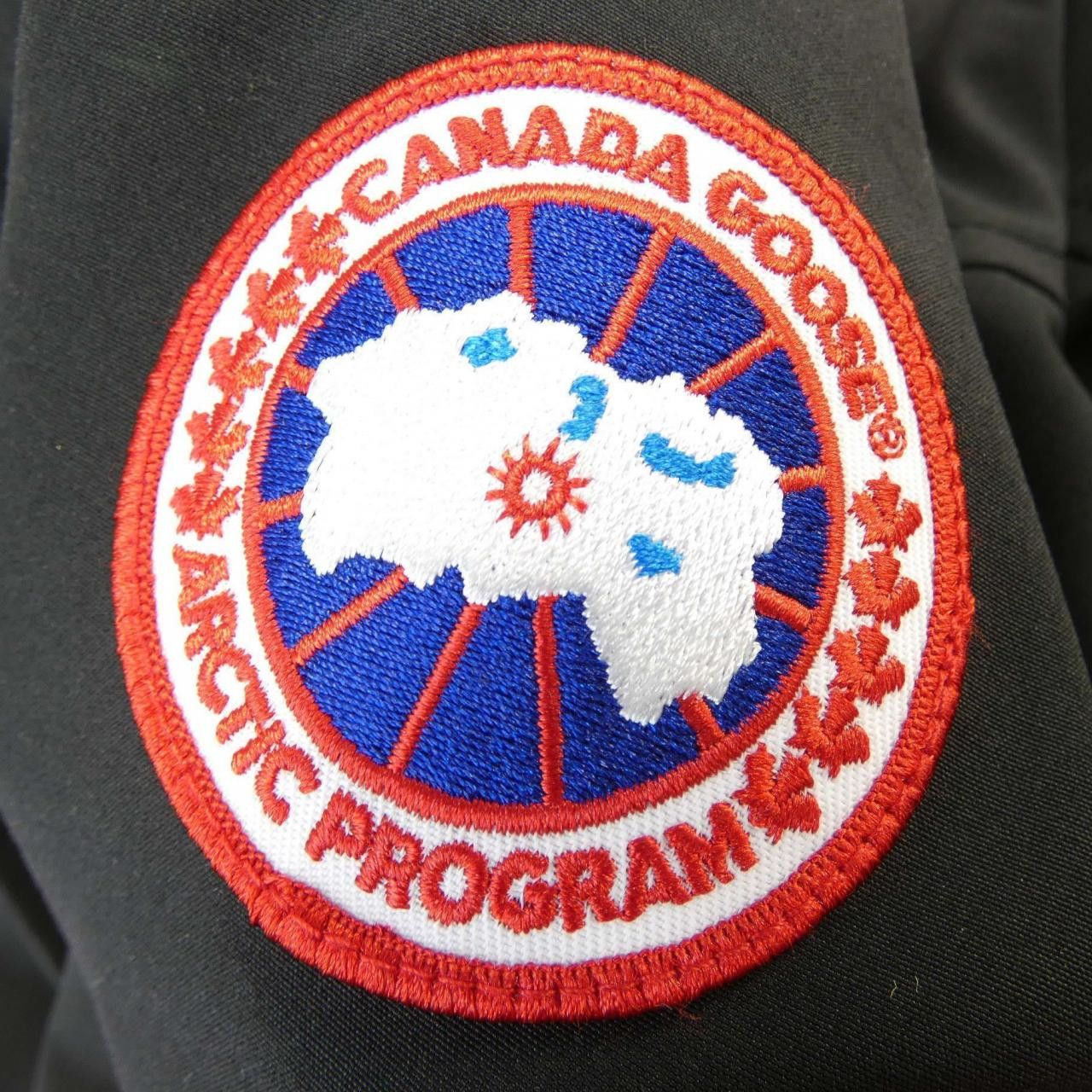 Canada Goose Canada Goose Canada Goose Bronte Down Coat Textile Outerwear 2603JL DUTY FREE for USA Size ONE SIZE - 7 Thumbnail