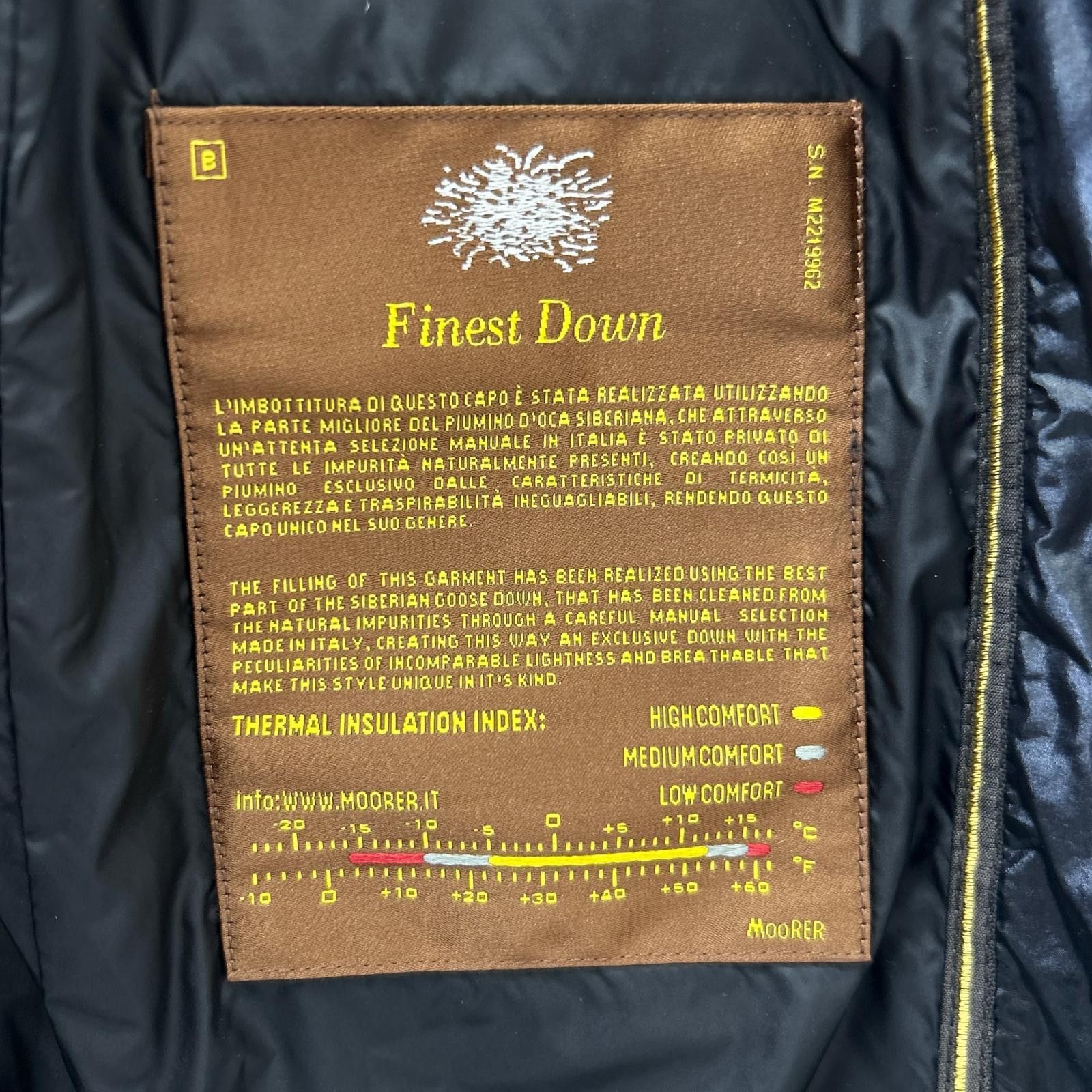 MooRER Moorer MooRER HARNA-CWR Cashmere Wool Down Coat Textile Outerwear HARNA-CWR DUTY FREE for USA Size ONE SIZE - 12 Thumbnail