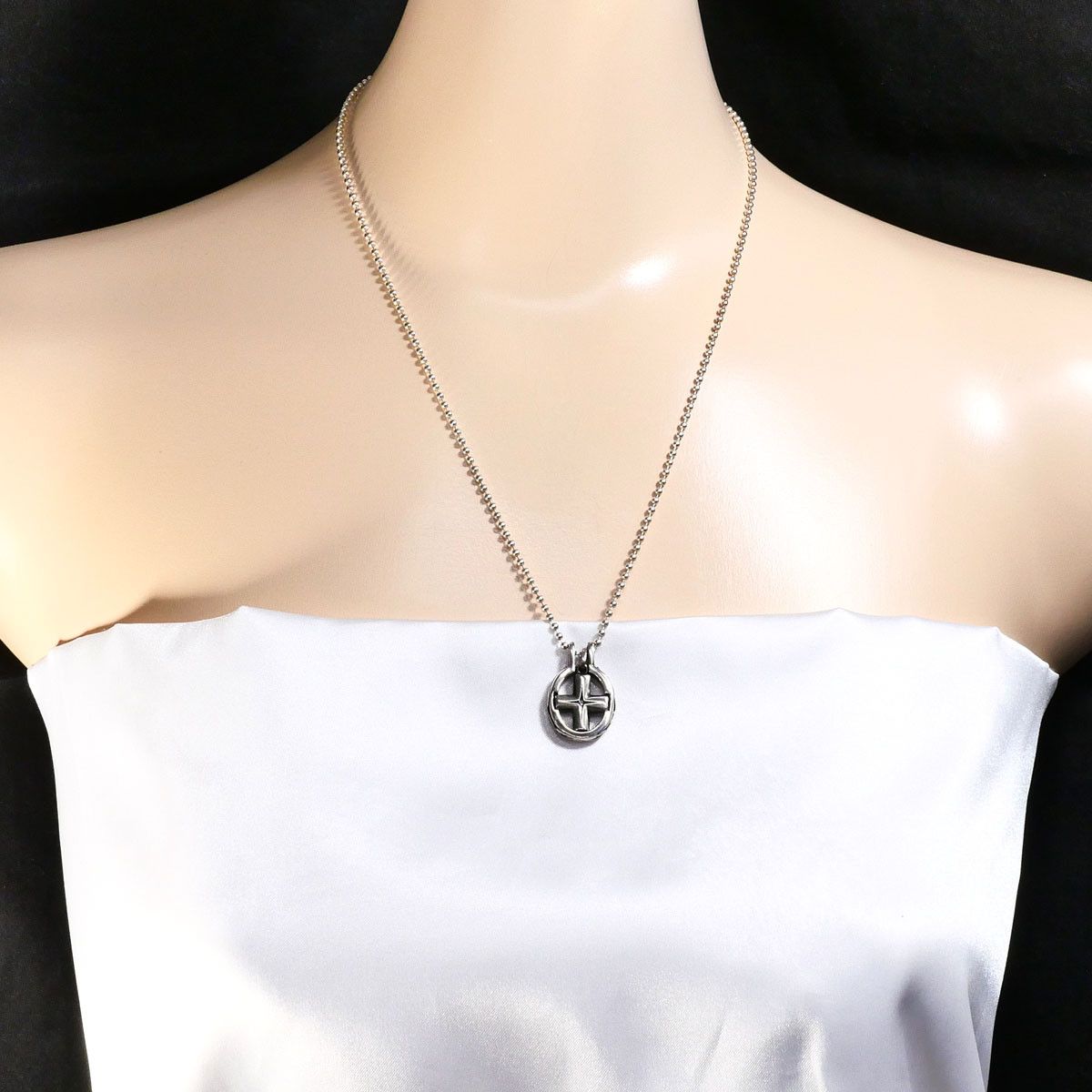 Other Other Silver Diamond Cross Necklace Precious Metal Necklace DUTY FREE for USA Size ONE SIZE - 5 Thumbnail