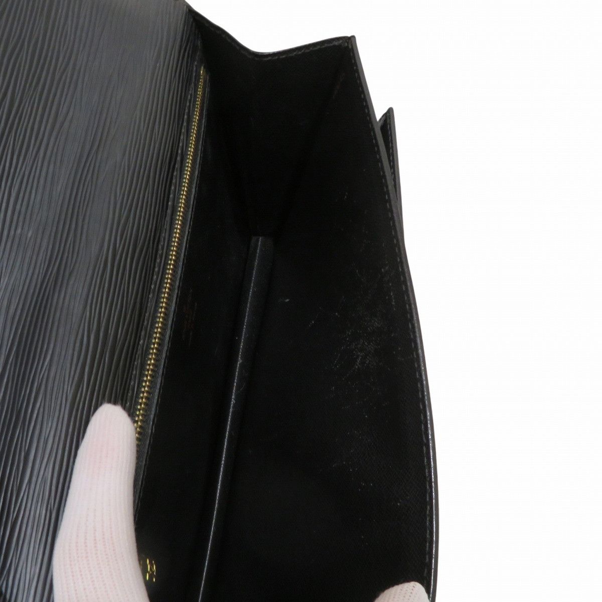 Louis Vuitton Louis Vuitton Louis Vuitton Système Dragonne Epi Leather Clutch Bag Leather Clutch Bag M52612 DUTY FREE for USA Size ONE SIZE - 6 Thumbnail