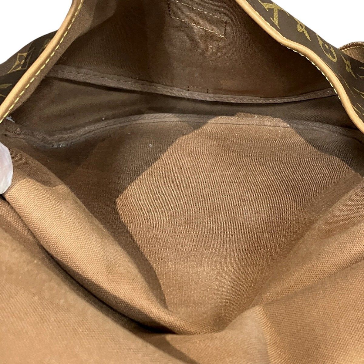 Louis Vuitton Louis Vuitton Louis Vuitton Saumur Monogram Shoulder Bag Textile Shoulder Bag M42256 DUTY FREE for USA Size ONE SIZE - 6 Thumbnail
