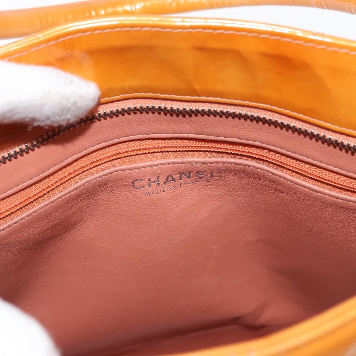 Chanel Chanel Medallion Tote Quilted Patent Size ONE SIZE - 18 Thumbnail