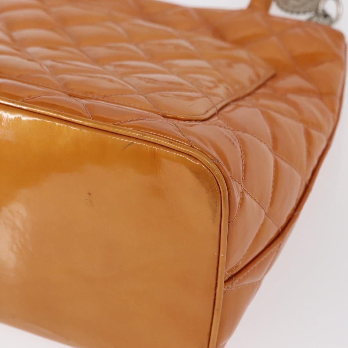 Chanel Chanel Medallion Tote Quilted Patent Size ONE SIZE - 11 Thumbnail