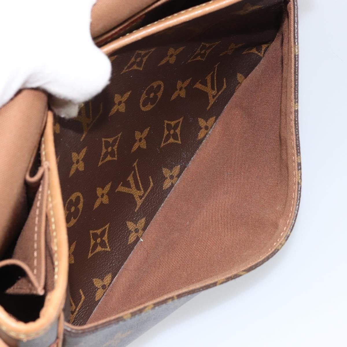 Louis Vuitton Louis Vuitton Sologne Handbag Monogram Canvas Size ONE SIZE - 23 Thumbnail