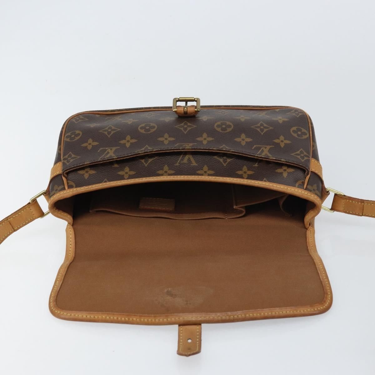 Louis Vuitton Louis Vuitton Sologne Handbag Monogram Canvas Size ONE SIZE - 14 Thumbnail