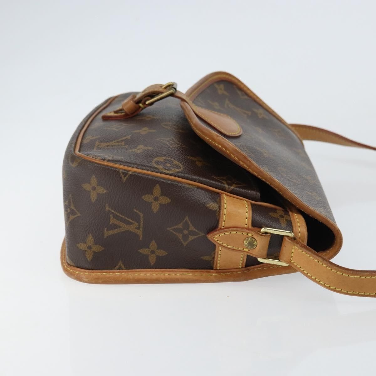 Louis Vuitton Louis Vuitton Sologne Handbag Monogram Canvas Size ONE SIZE - 3 Thumbnail