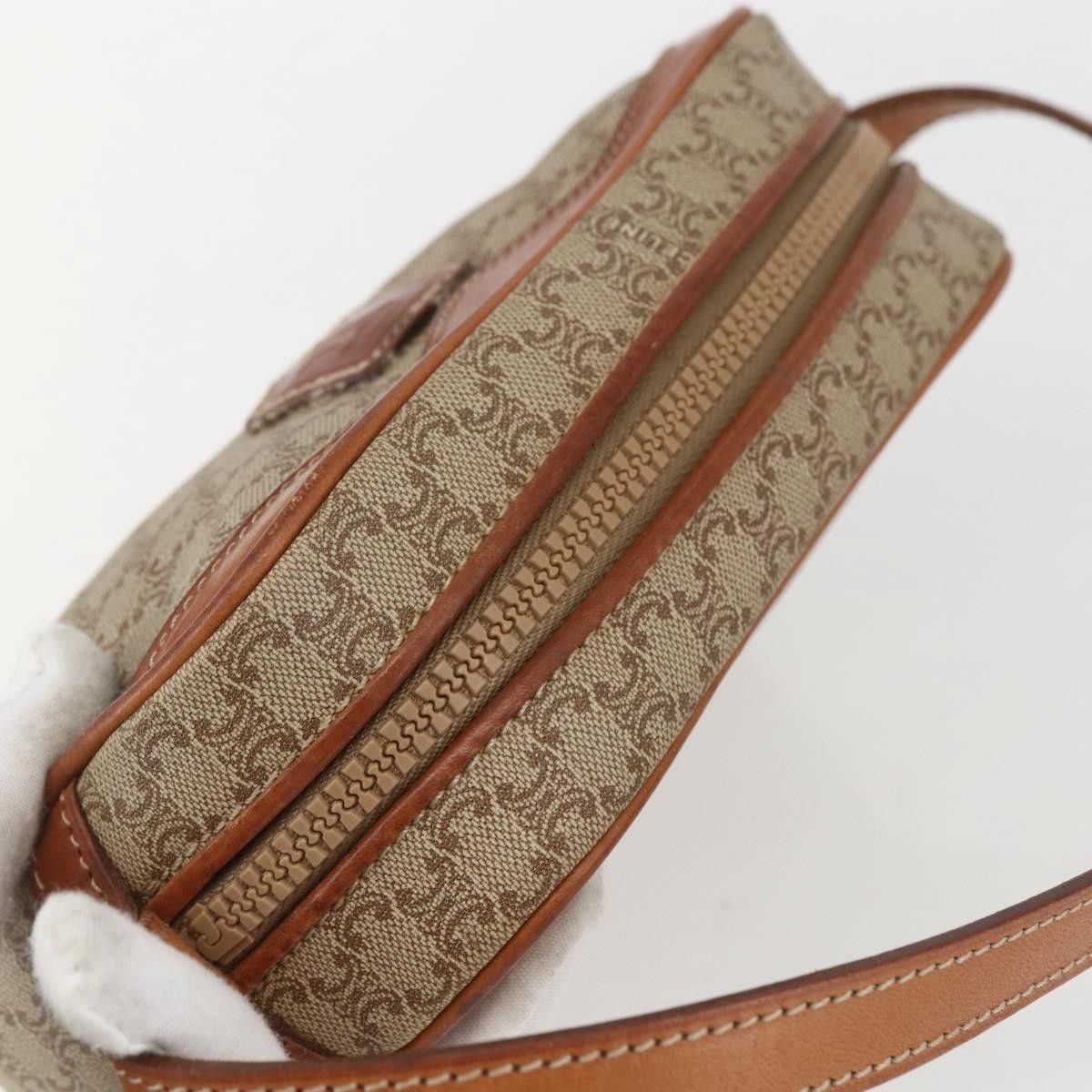 Celine Celine Vintage Macadam Shoulder Bag Canvas and Leather Size ONE SIZE - 16 Thumbnail