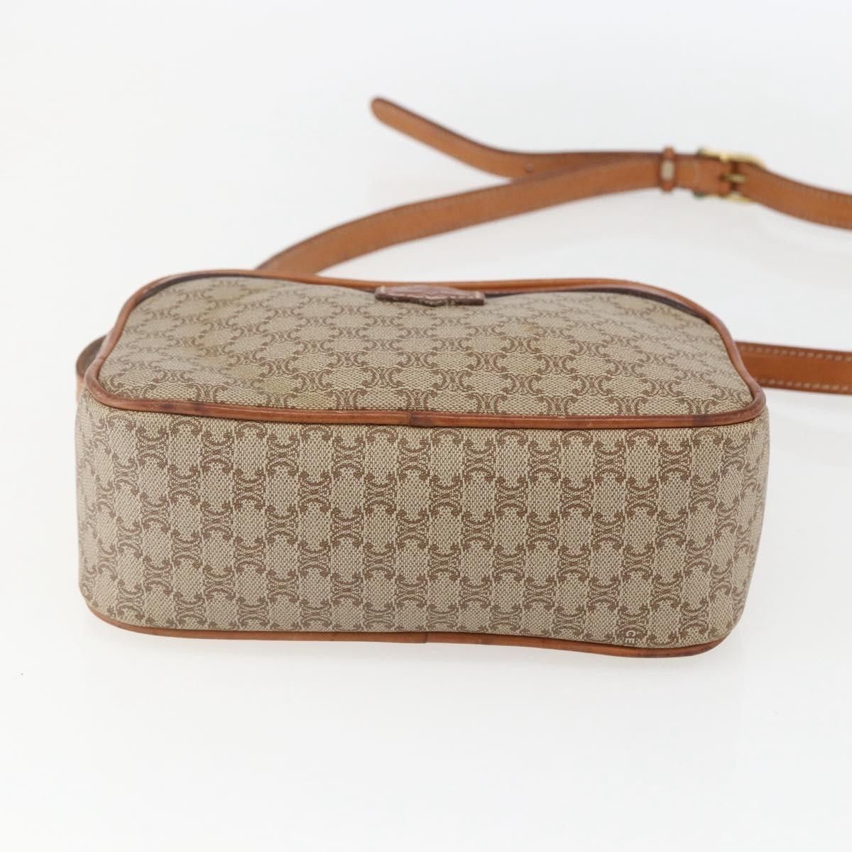 Celine Celine Vintage Macadam Shoulder Bag Canvas and Leather Size ONE SIZE - 15 Thumbnail